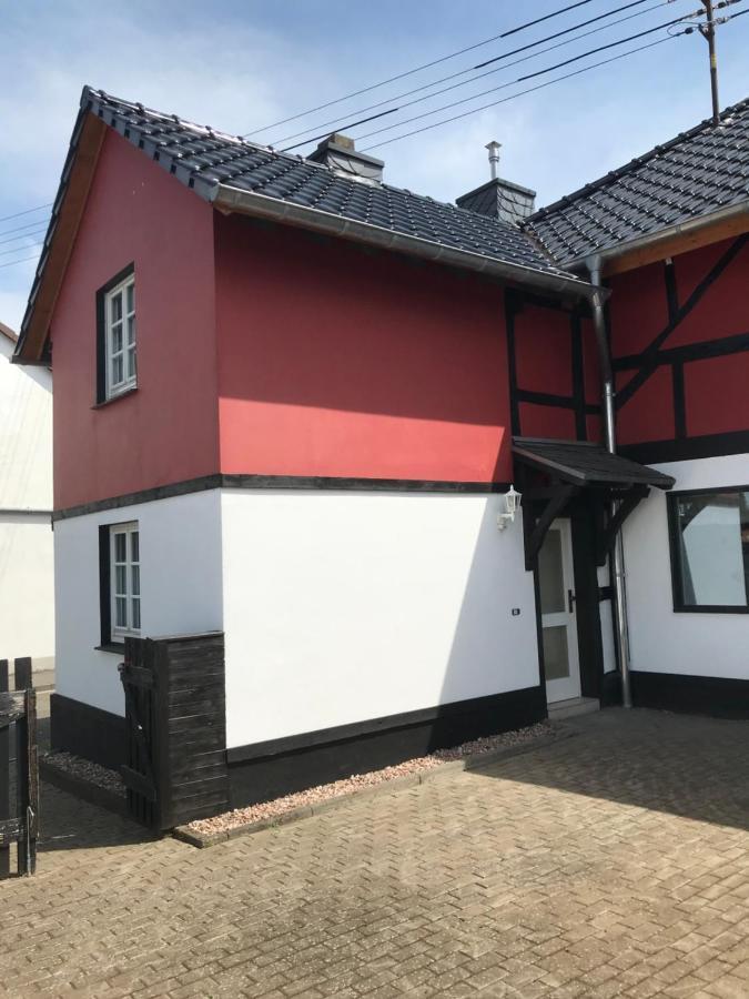 Ferienhaus Eifeldoemchen Bad Muenstereifel Exterior foto